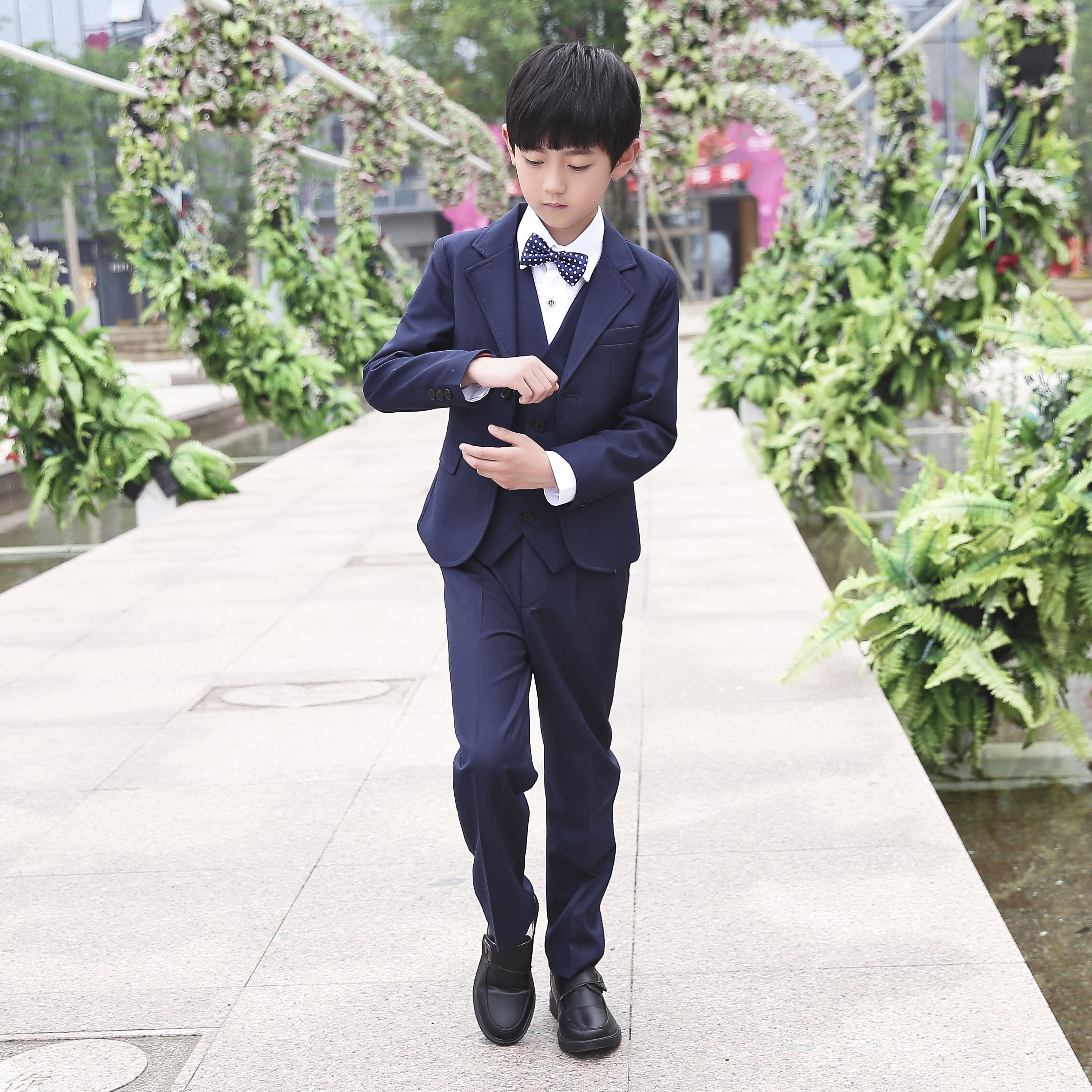 儿童小西装礼服套装花童西服中大童休闲春款男童韩版演出服小外套
