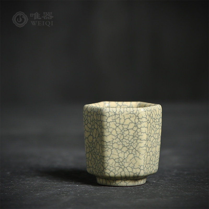 青瓷吴俊传世哥窑闻香墨纹梅花品茗金丝铁线茶杯