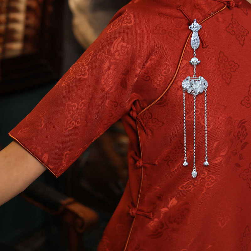 旗袍压襟女中国风复古苗银如意胸针流苏挂件胸针