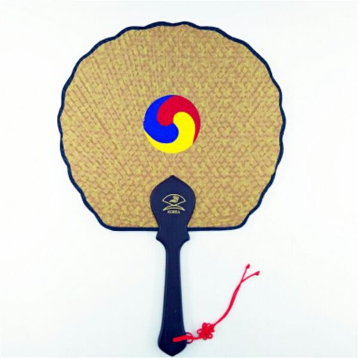 韩国太极扇子韩式餐厅料理饭店火锅店装修饰品扇子