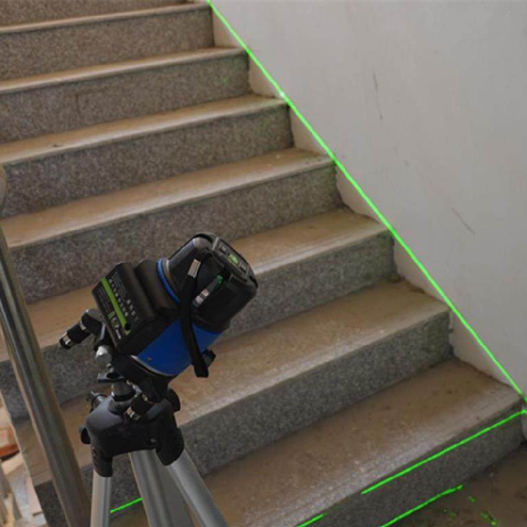 装修平水仪测量尺水平五金金店红外线多功能单线水平仪