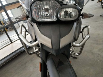 适用机车摩托车f700gsf800gs改装保险杠护杠防摔摩托车保险杠