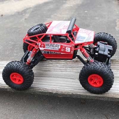 大脚遥控山地沙滩越野车玩具四驱水陆两栖成人电动