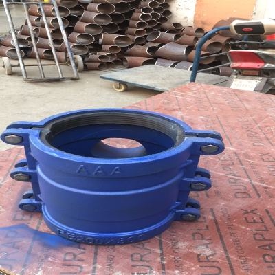 pepvc球磨铸铁哈夫节夹板法兰三通抱箍快速接头接头