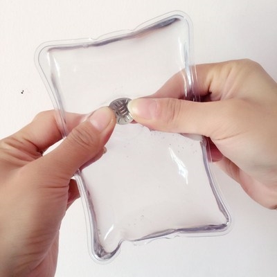 铁片暖手手宝迅速发热液体暖宝宝芯片热宝可循暖手宝