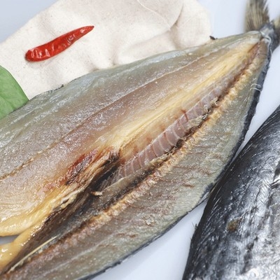 渔家自晒烟台长岛咸鲅鱼干风干腌制海咸鱼马鲛鱼手机保护套
