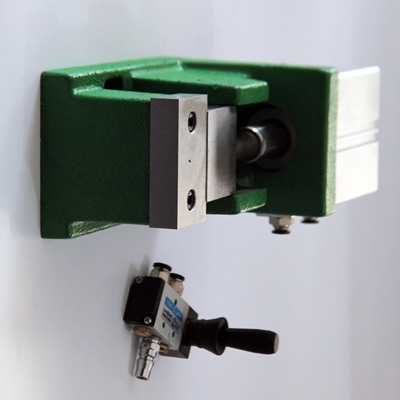 气动夹具简易铣床平口钳虎钳台钻攻丝机工作台机床其他气动工具