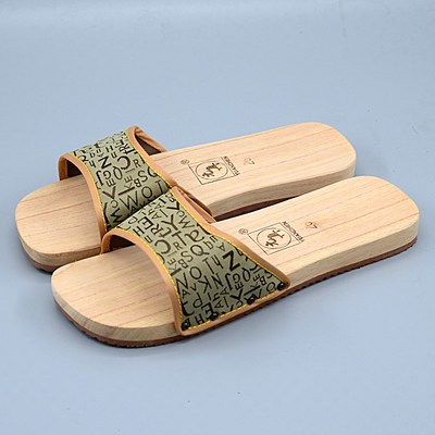 拖鞋河南郑州平底实木木鞋大码男木头一字木屐一字拖