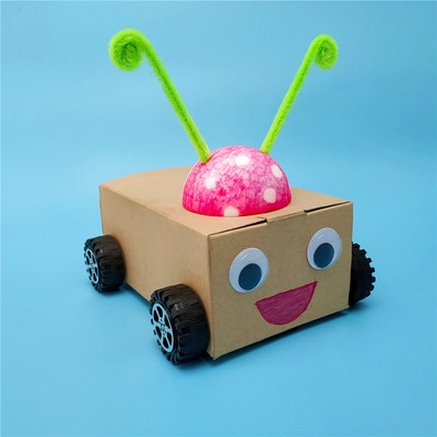纸箱纸盒机器人小学生玩具发明科技散件发作作废科学