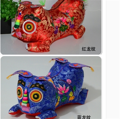婴儿满月百岁礼物布老虎手工老虎枕头宝宝儿童布老虎