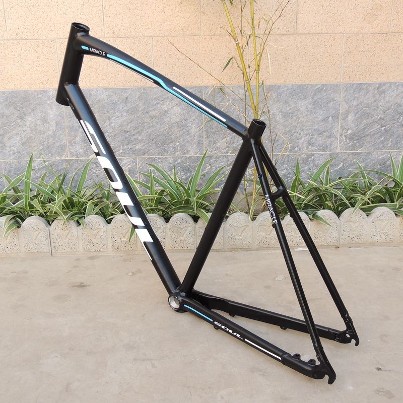 700c公路旅行车自行自行车车内走线车架19寸超轻自行车车架