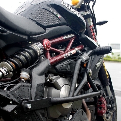 杠杠黄龙货架改装保险摩摔302s挡泥板摩托车保险杠