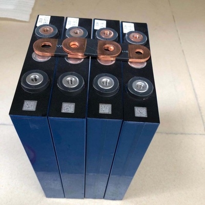 中航3.2v72ah动力磷酸铁锂全新单体电动车电动车电池