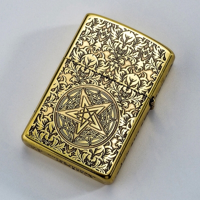 正品首领煤油打火机复古黄铜五面雕刻撒旦赞歌煤油打火机