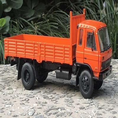 东风原厂二汽eq140八平柴合金汽车模型车模