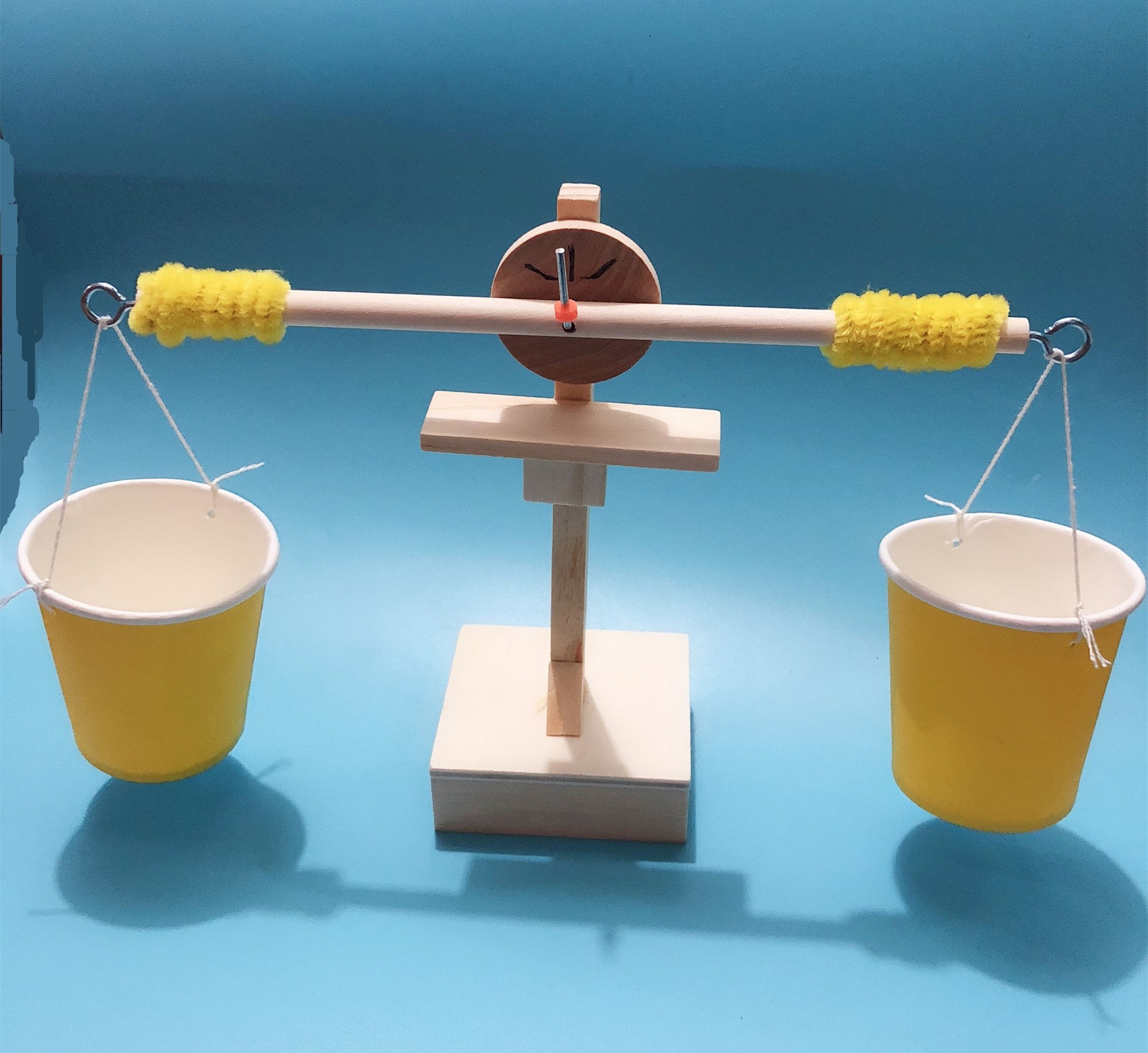 天平小制作 diy科技小发明学生科学实验儿童手工器材料模型玩具