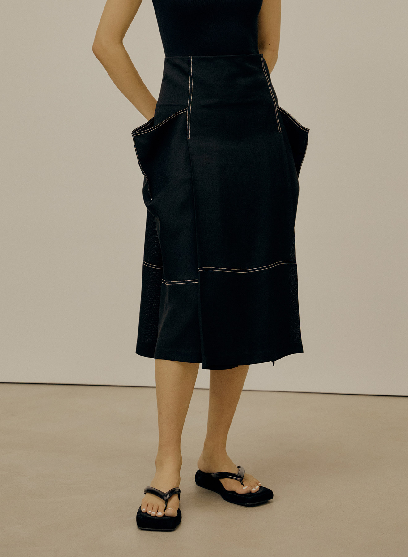 6折现货lowclassic正品授权春夏包臀字开叉显半身裙