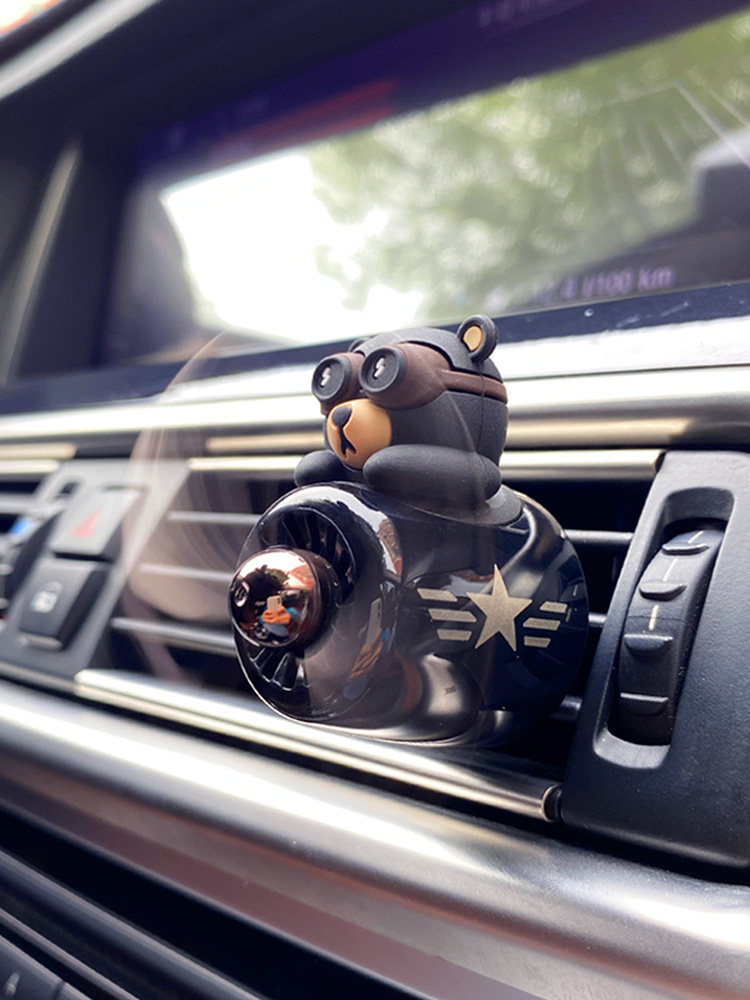 奔驰c300lc260l车载创意汽车香薰摆件空调口出汽车香水香薰