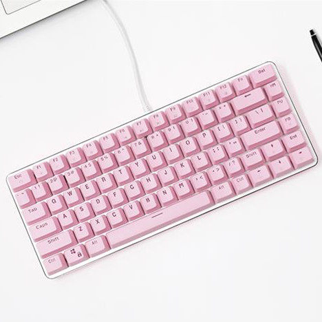 赤暴f82机械键盘轴黑轴红轴茶笔记本电脑有线游戏键盘