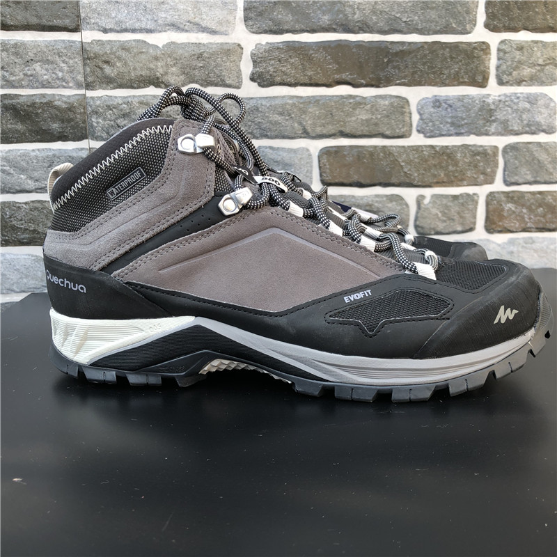 迪卡侬旗旗店官网户外鞋登山男防水防滑女中帮秋冬徒步运动靴QUS