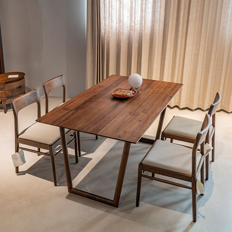 意式极简家用小户户型轻奢实木餐桌北美胡桃木餐桌