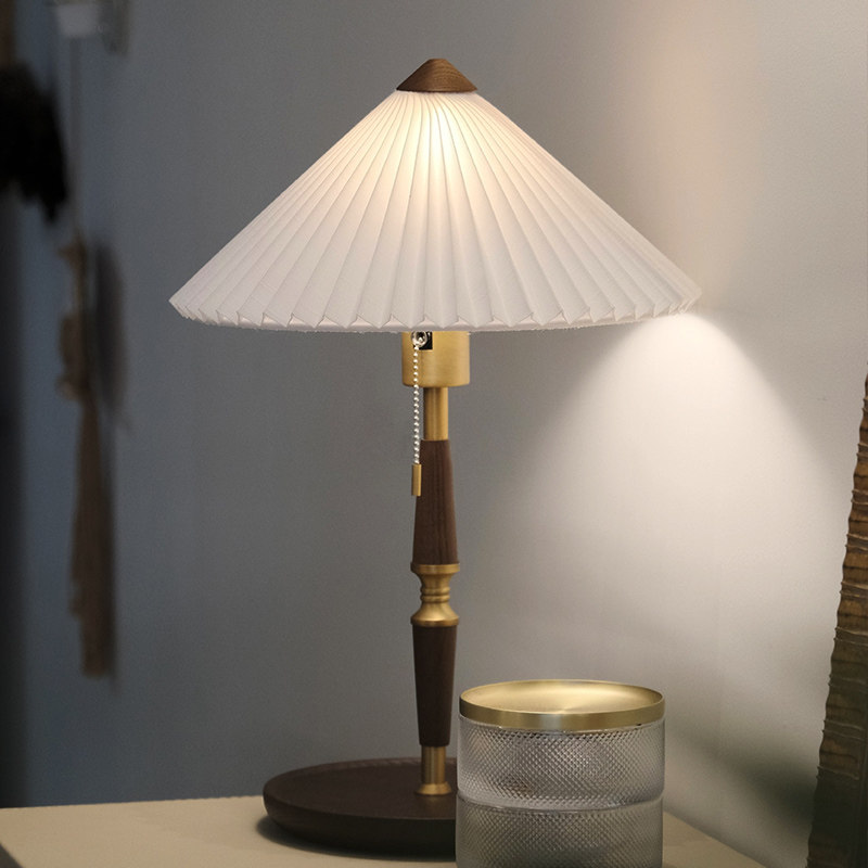 百褶中式卧床实木日式设计师台灯新中式轻奢怀旧装饰台灯