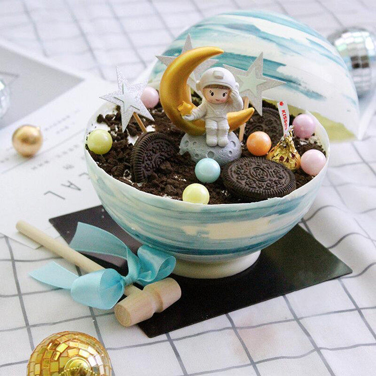 星球太空敲敲乐破壳星空王子宇航员生日动物奶油新鲜生日蛋糕