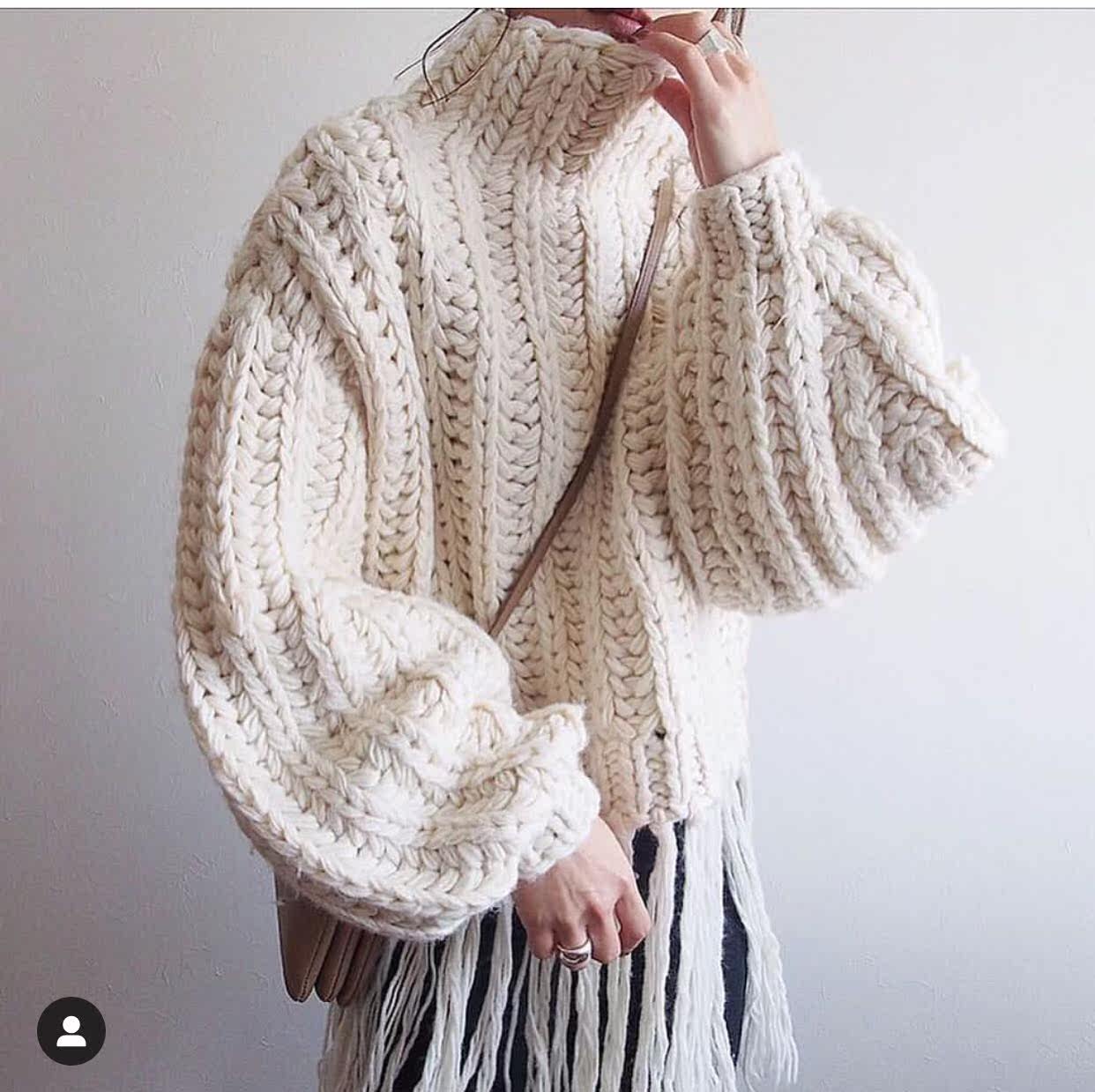 粗棒针手工编织高领鱼骨花纹灯笼流苏毛衣