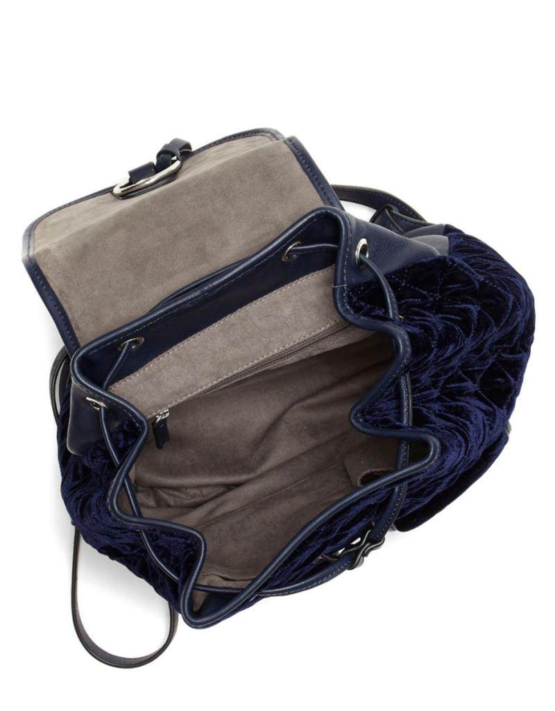 vincecamuto女双双肩背包中号包盖式对称压花美国双肩背包