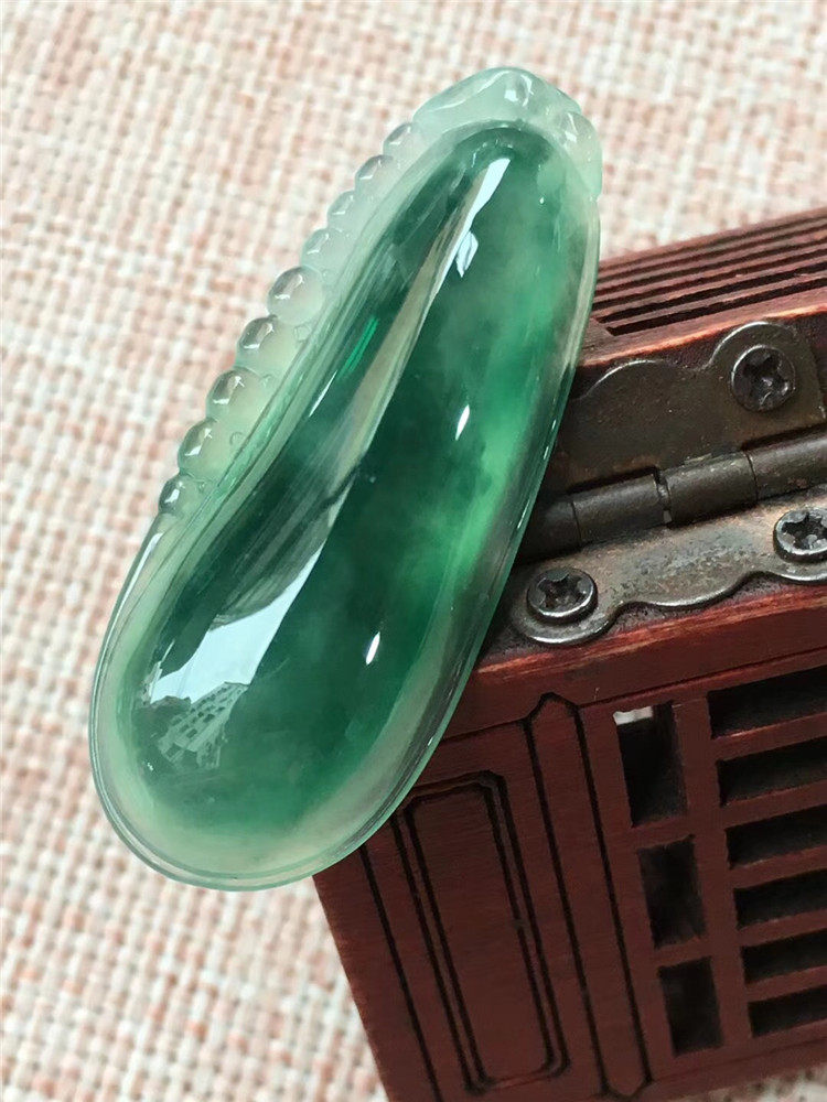 翡翠简安天然货冰种晴绿底福吊坠女款多子子多颈饰