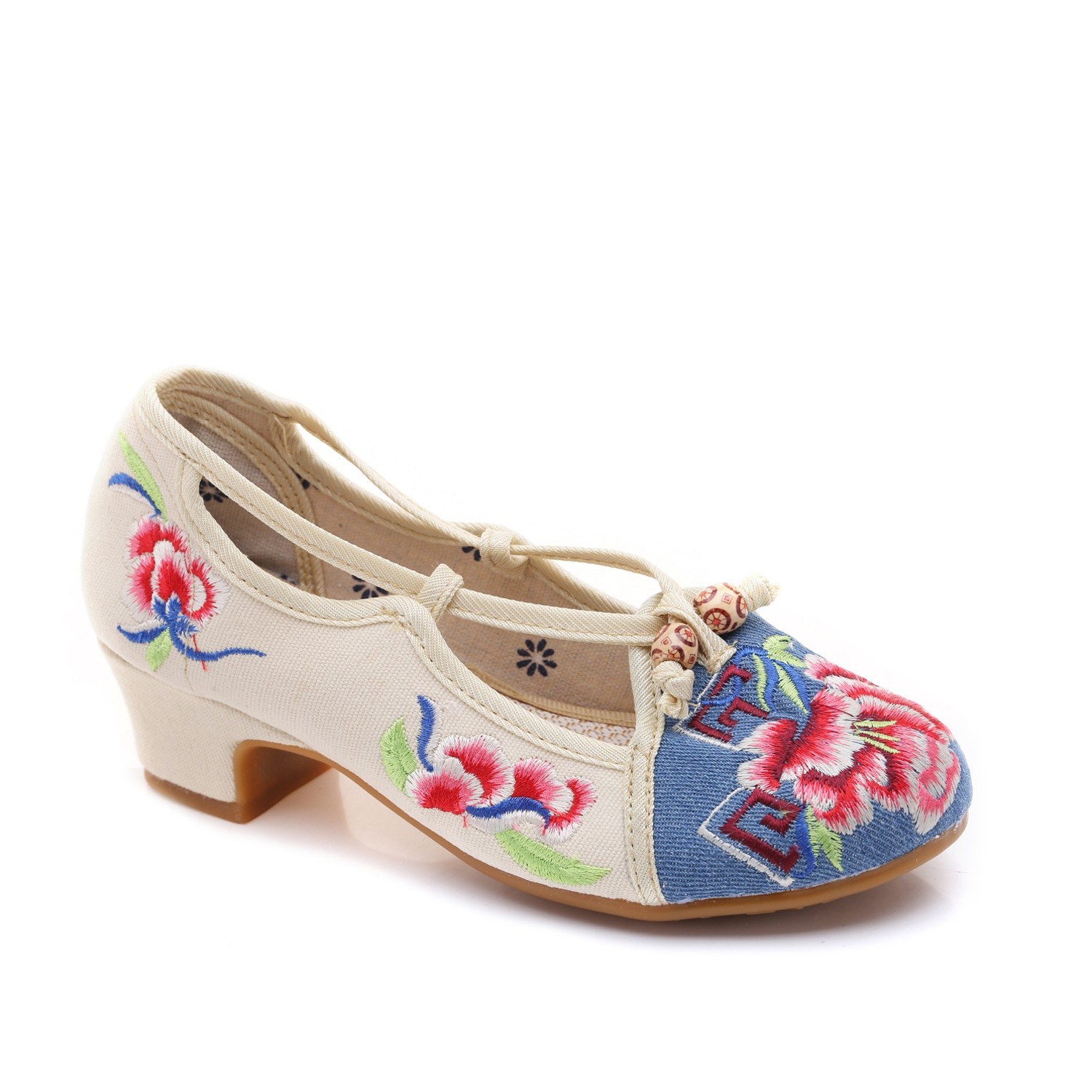 民族中国国风复古古汉刺绣牡丹花绣花布鞋妈妈布鞋