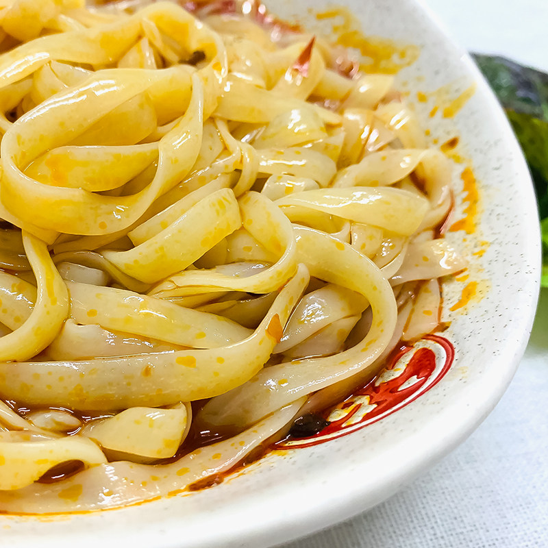 面条东北牛筋麻辣烫面碴条面干无料面条