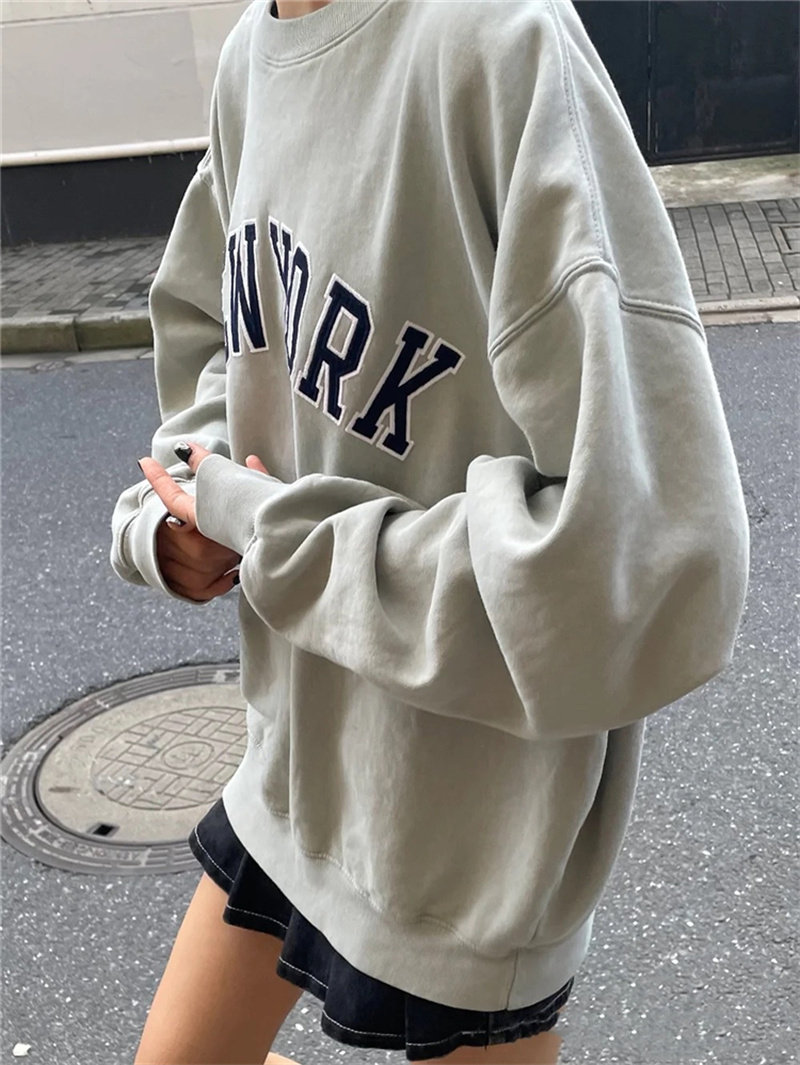 brandygirl美式新款newyork贴布刺绣宽松圆领卫衣