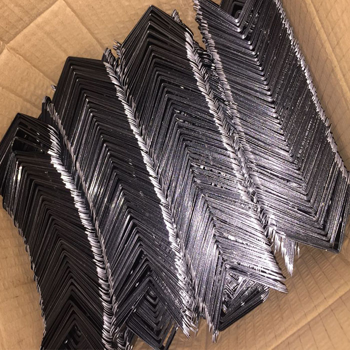 木箱包角铁片固定铁护角包装配件木箱包边包角铁皮包装箱铁包角