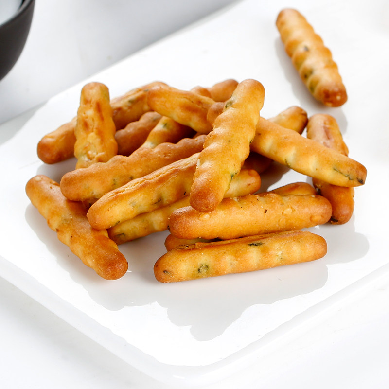 优惠券后1.9元,康元香酥条饼干65g 香葱芝麻手指饼干80后回忆休闲零食