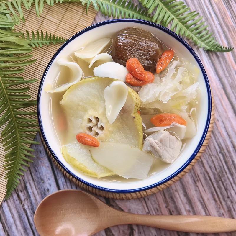 银耳滋补家庭炖汤护胃养肺清润汤料包清润枸杞药膳养生汤料