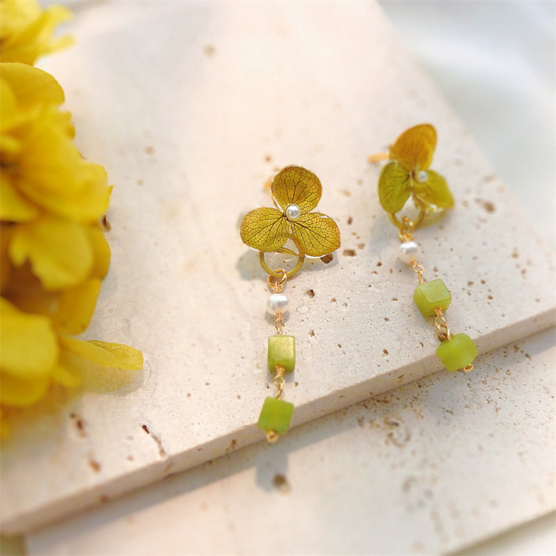 kari原创独家植物耳环抹茶绿永生花绣球花法式轻奢小清新超仙耳钉