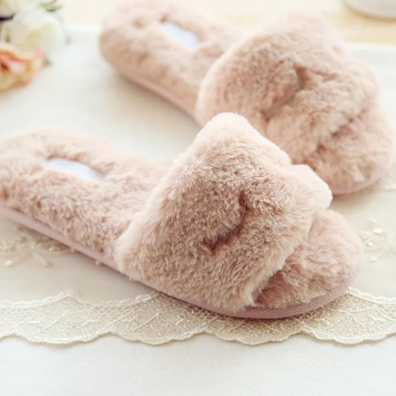 四季室内毛绒毛毛绒可爱无声静音家用通用女家居家棉拖