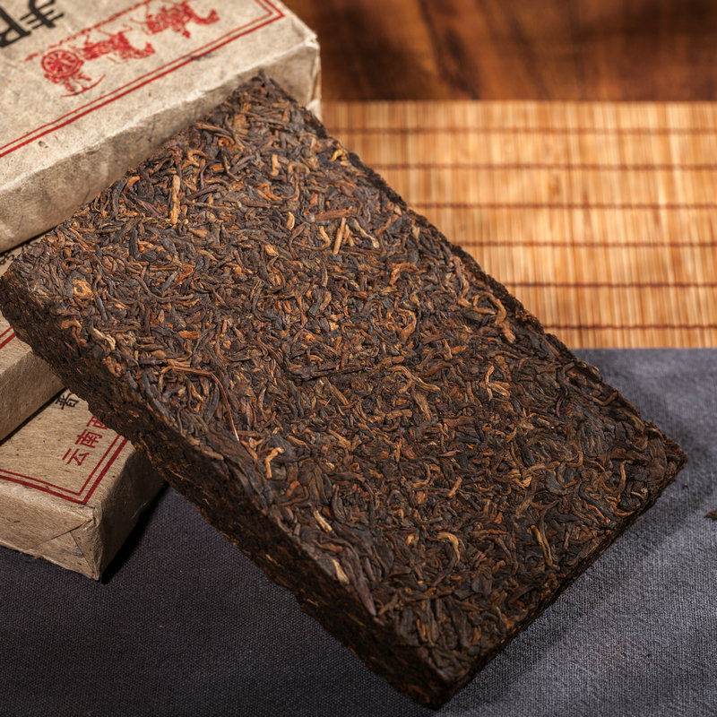 普洱茶砖/马帮贡茶/普洱茶/熟茶/砖茶/06年陈年老茶马帮贡茶/老砖
