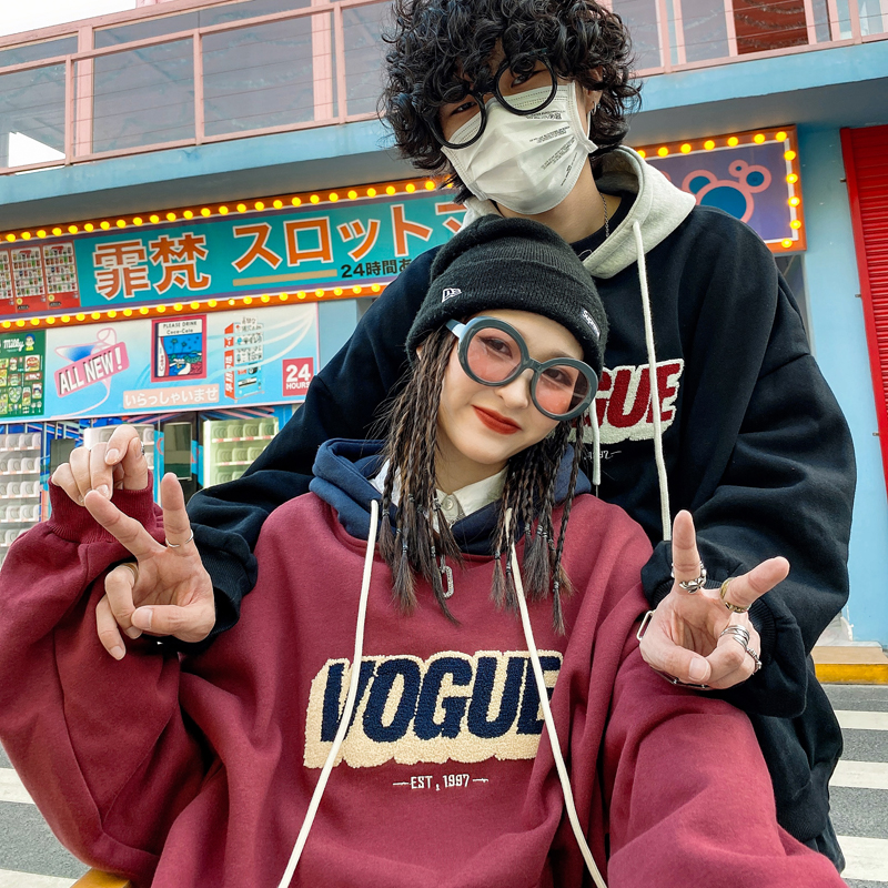 ON9 STORE 国潮复古VOGUE卫衣不像情侣装的情侣装潮牌春夏上衣