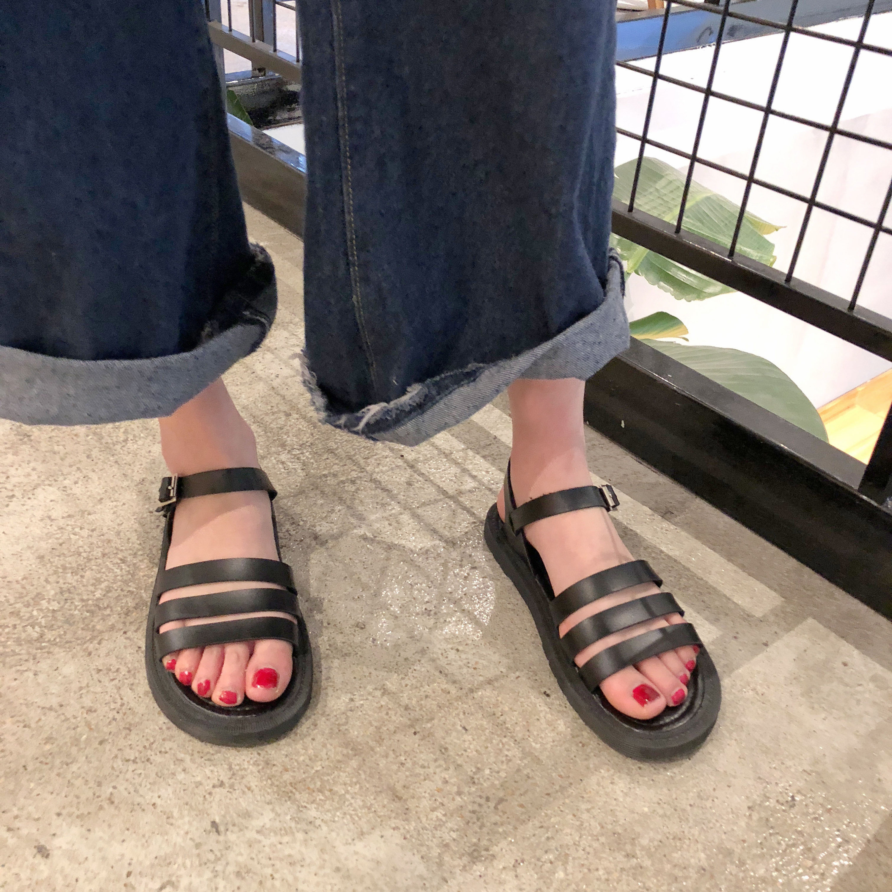 2018夏季新款厚底松糕露趾一字扣时尚百搭女凉鞋细带组合沙滩凉鞋