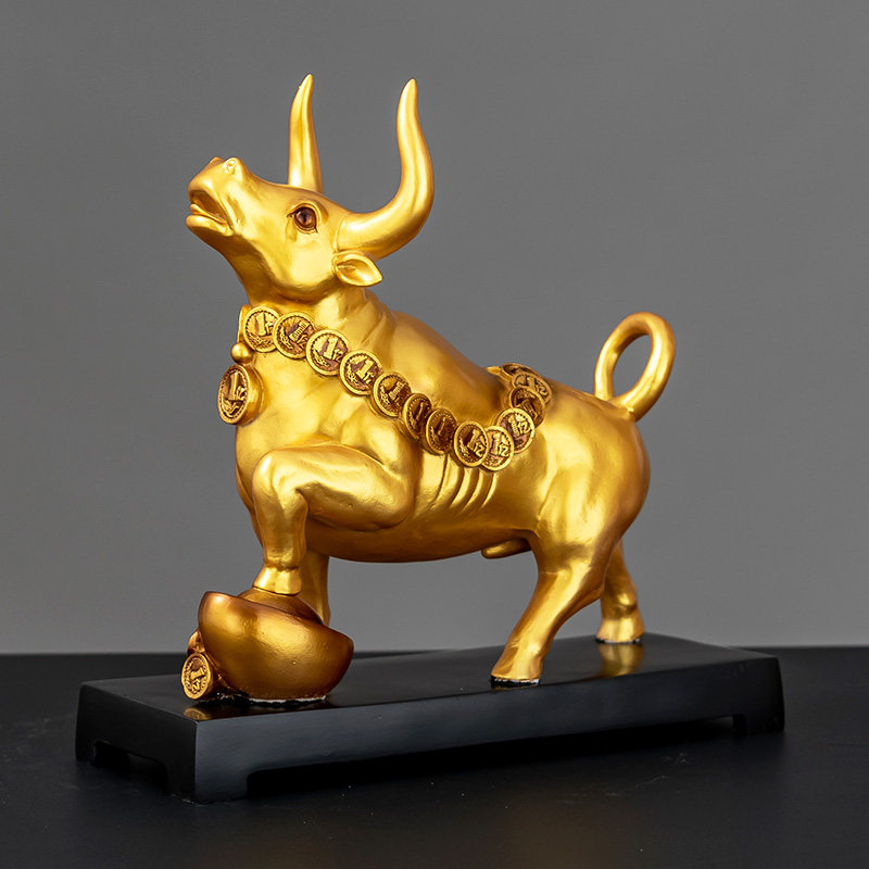 轻奢金牛牛气冲天红酒摆件招财牛年吉祥物酒柜摆件