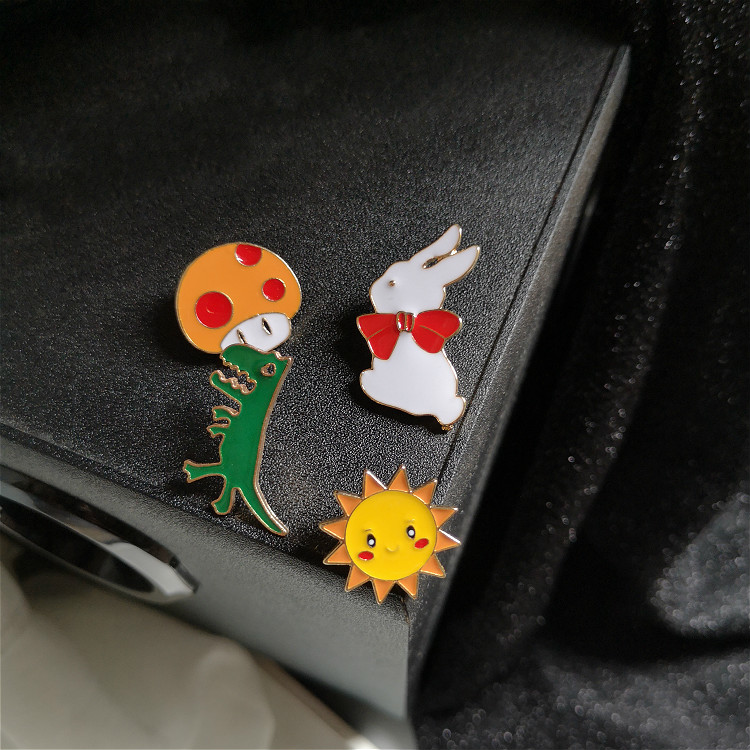 肖战同款兔子卡通小胸针可爱日系别针装饰防走光扣百搭衣服配饰女
