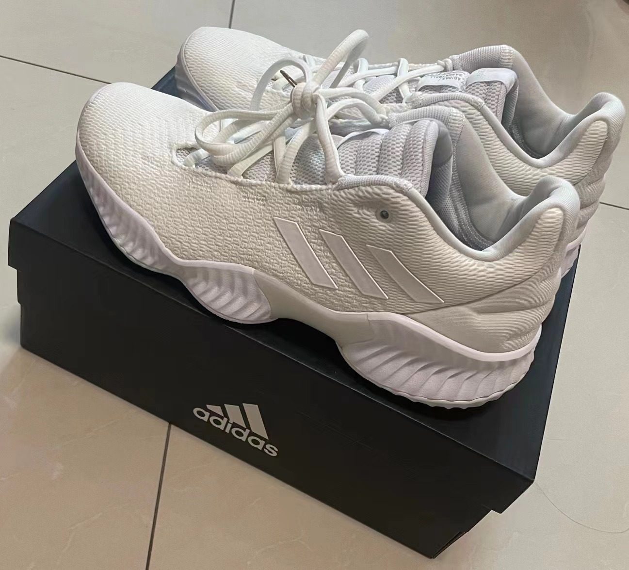 adidasprobounce2018高低实战耐磨缓震专业篮球篮球鞋