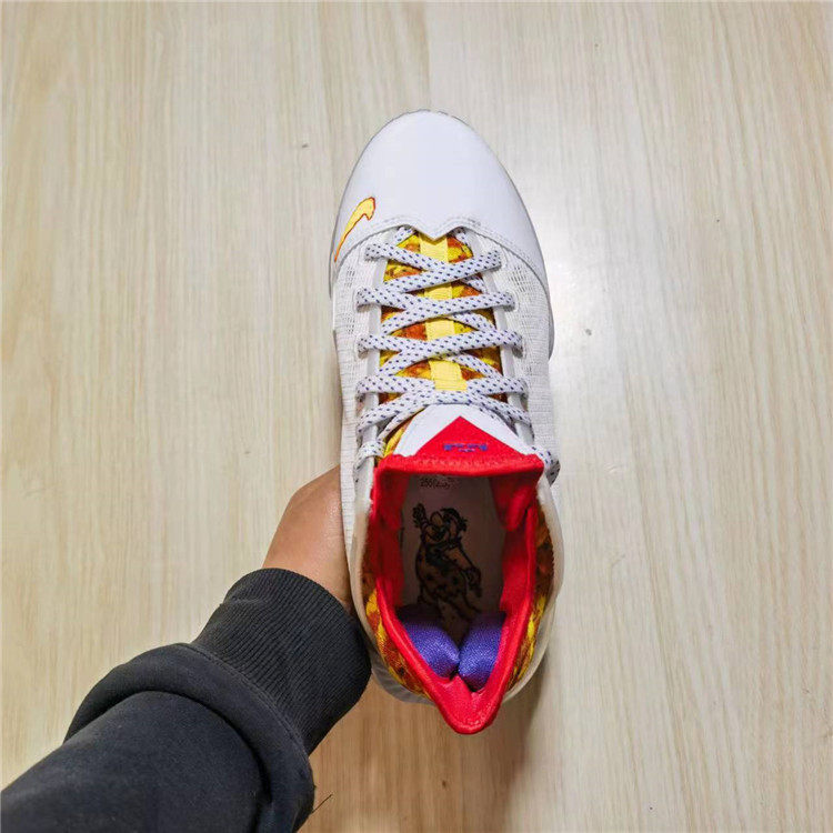 耐克nikelebronlbj詹姆斯白红运动实战篮球球鞋篮球鞋