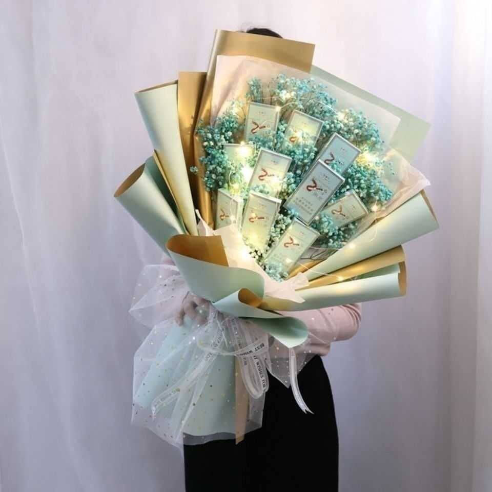 情人节满天星男士花束束装心形旺仔包装盒男友生日创意礼盒