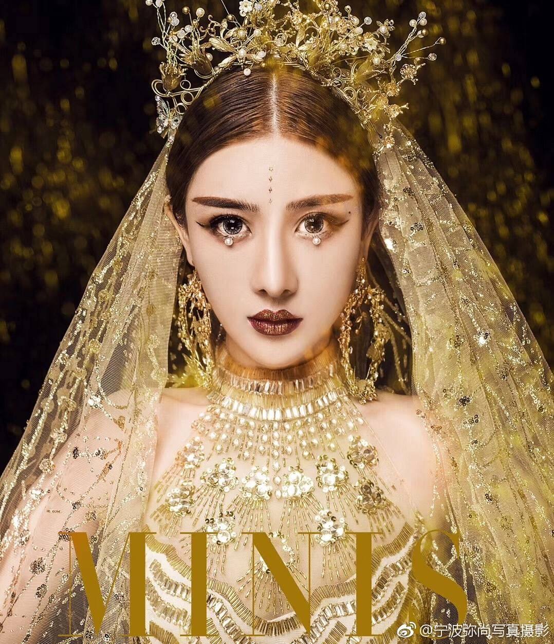 抖音网红红头闪闪发光亮片金柔短款香槟色白色新娘头纱