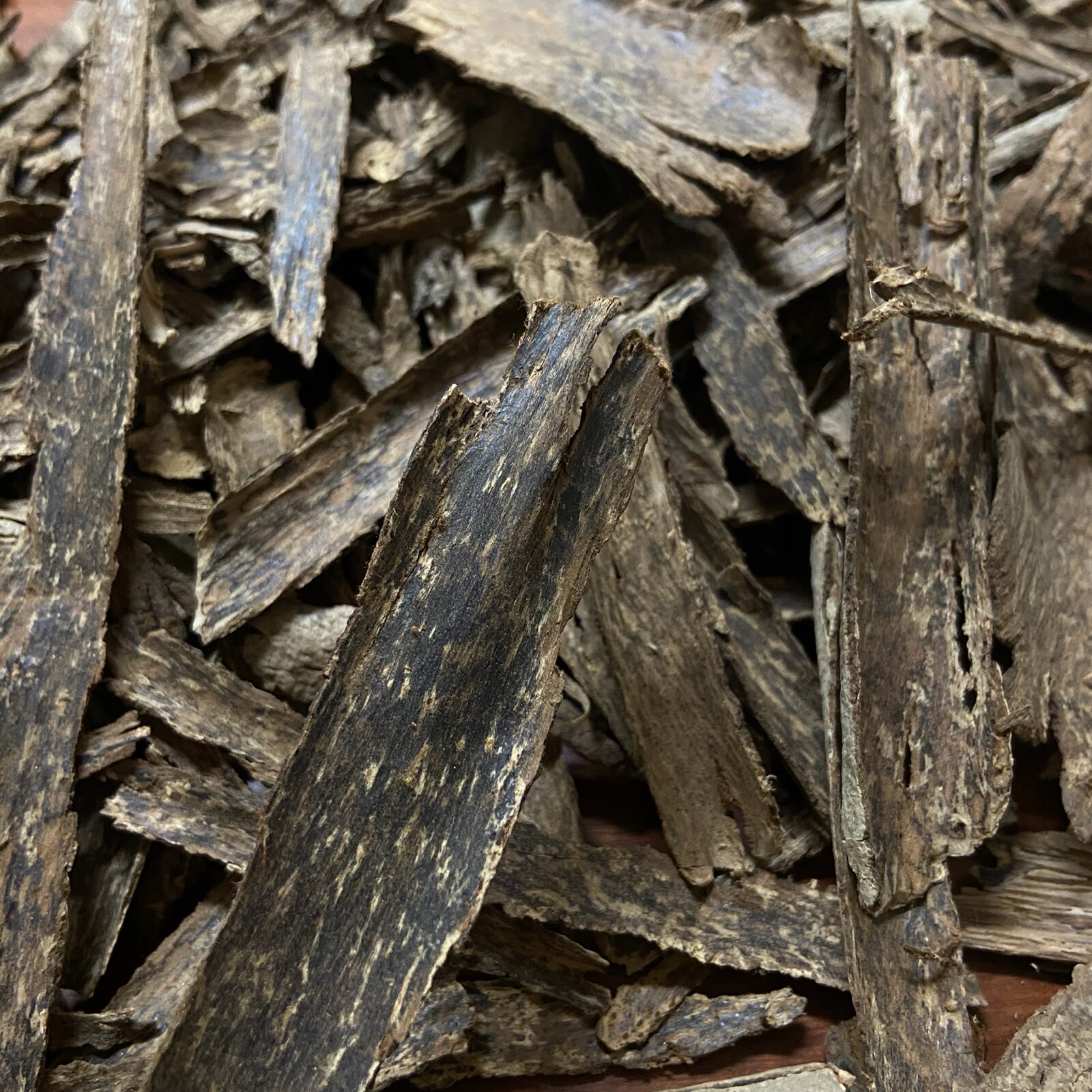 海南天然沉香树皮油可制作线香熏香炉煮喝上香薰香料