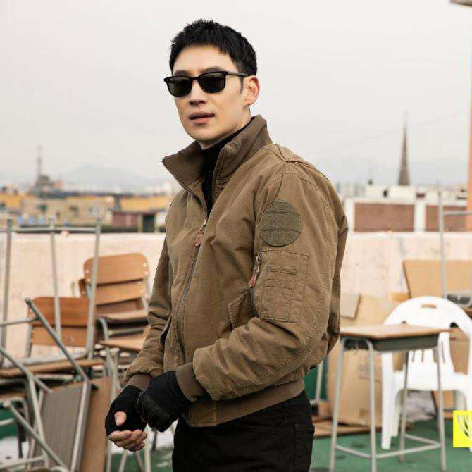 外套模范出租车同款卡其色翻领夹克李帝勋金道奇道奇夹克