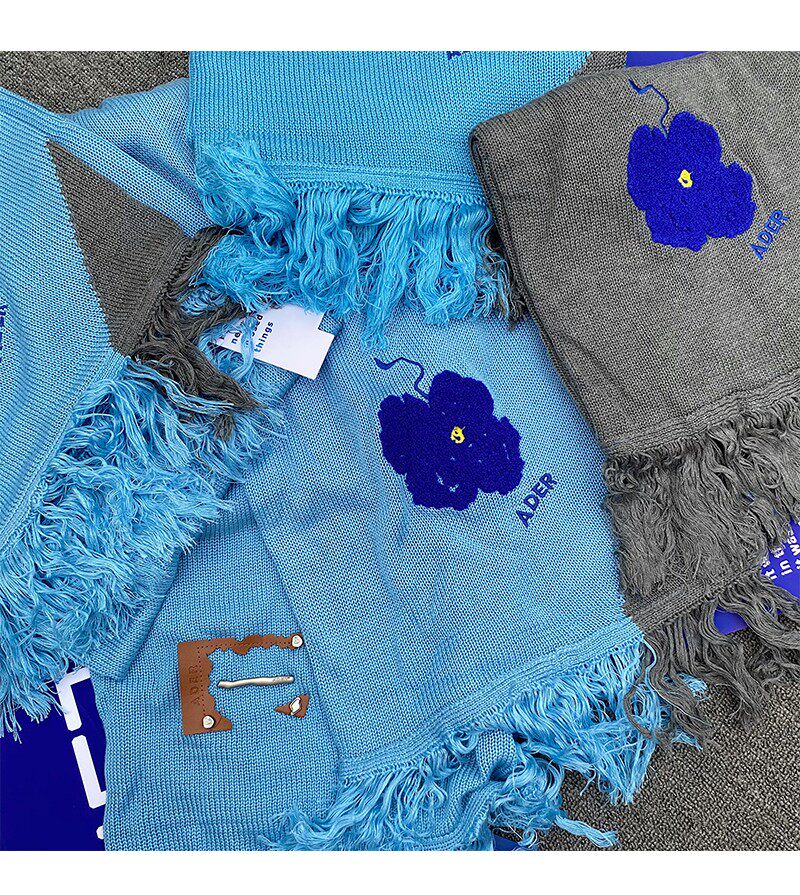 代工工厂直销秋冬新品adererror花朵刺绣图案围巾